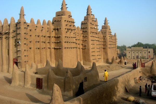 8-mosquee-djenneCAD4FD1A-ABE2-424A-9829-07CCB67ECF5E.jpg