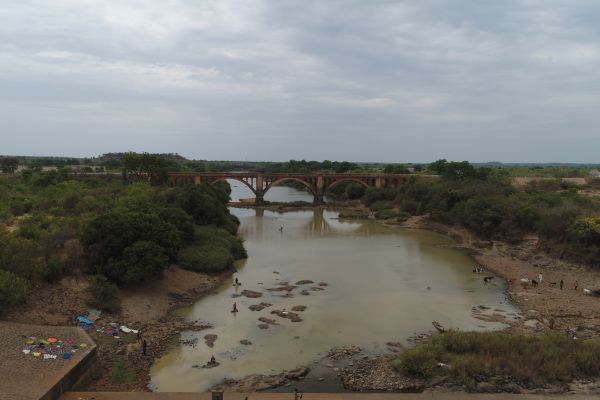bougouni-3D7F53B23-B62E-62B5-429E-995EEA027D2E.jpg