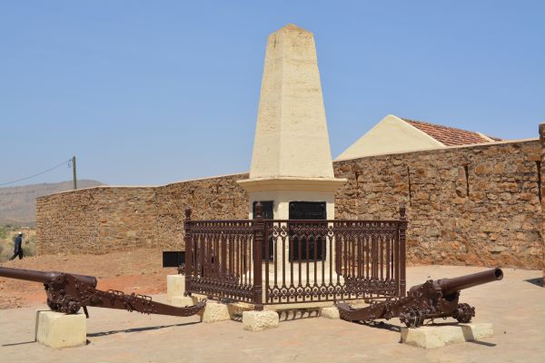 canon-fort-de-medine-017F2B42DF-E841-6F88-E8C6-D4AEE436A072.jpg