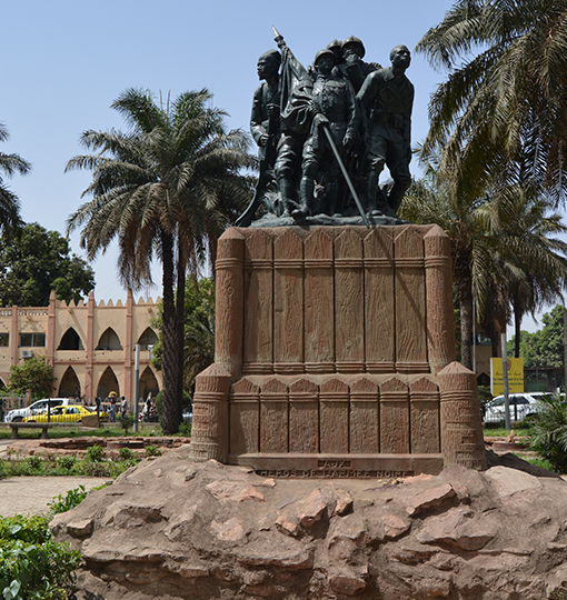 PLACE DES ARMEES NOIRES Image